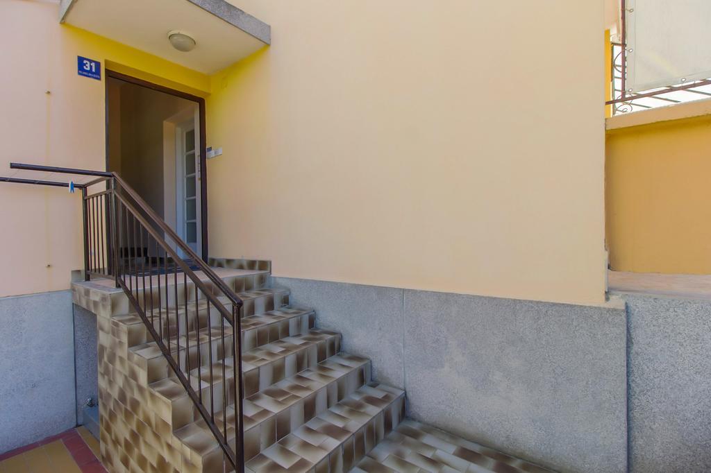 Apartment Oleander Mali Lošinj Exterior foto